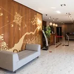 豪图萨